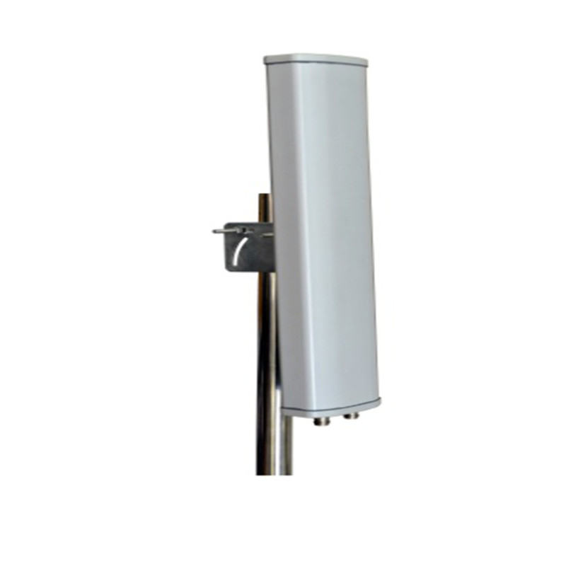 Панельные и секторные антенны: основные различия и руководство по выбору